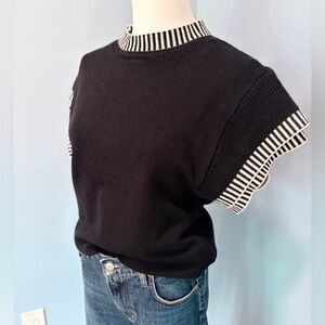 Black Knit Sweater Top Striped Trim Short Sleeve Mock Neck Size M